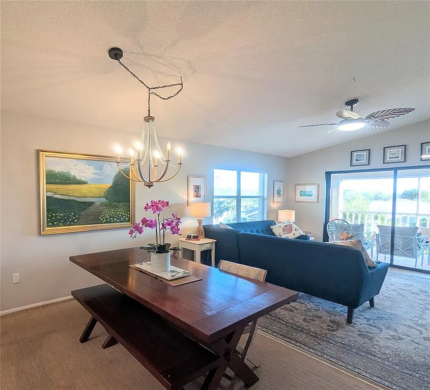 2 bed, 2.0 bath, 1230 sqft, $2,100 — Photo 4