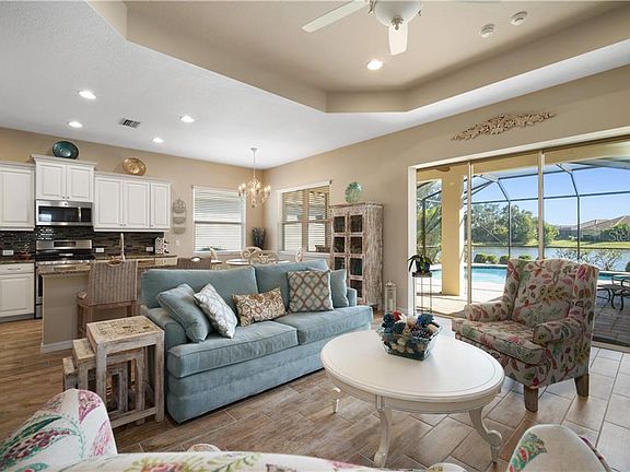 4th image of 21276 Sandal Foot Dr