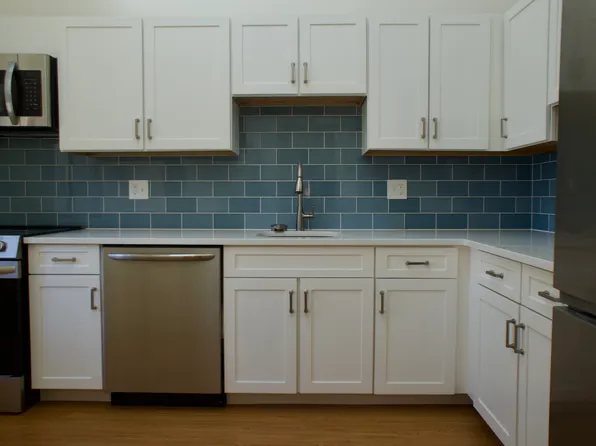 2289 Bedford St, Stamford, CT