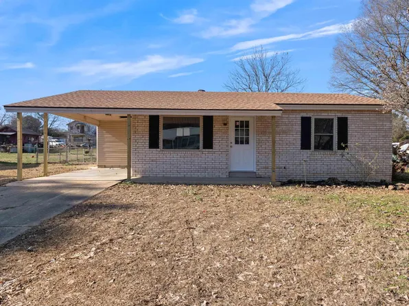 805 N Holly St, Searcy, AR 72143