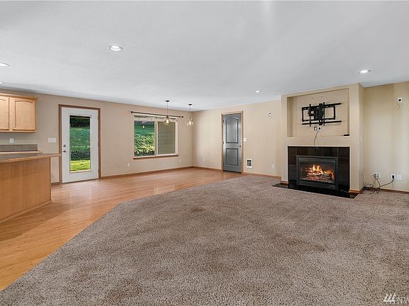 3rd image of 10342 Kiwa Dr SE