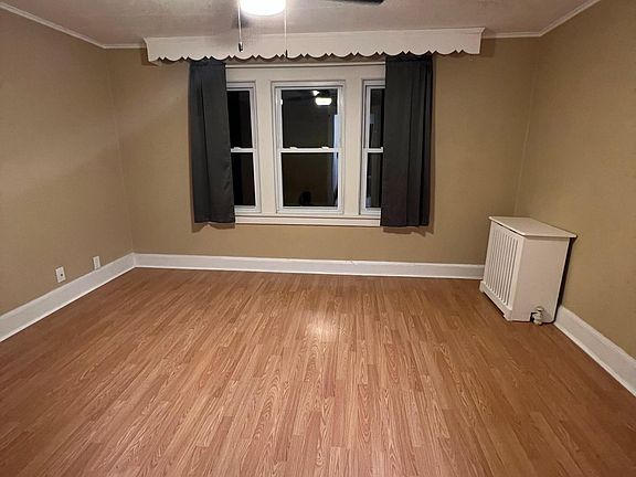 Living room (white awning no longer present)