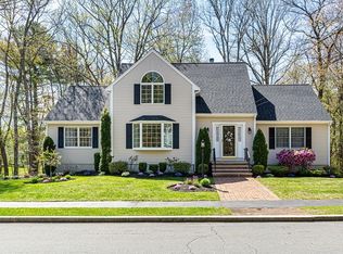 118 Fairchild Dr, Reading, MA 01867