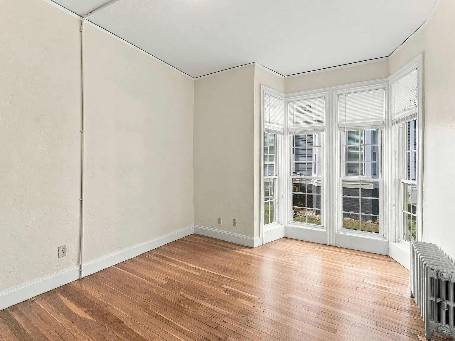 Studio, $1,850 — Photo 3