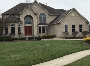 33605 Hawkesbury Ct, Avon, OH 44011