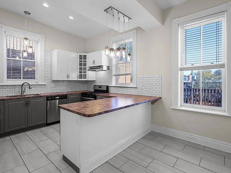 3304 Missouri Ave #3304 — Photo 5