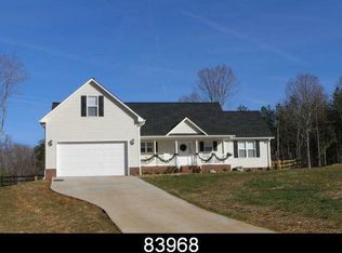 4081 Ore Bank Dr, Lincolnton, NC 28092