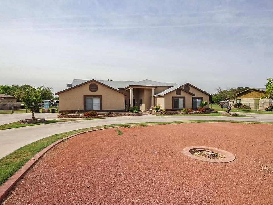 1st image of 10347 W Mulberry Dr