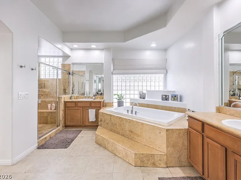 305 Onyx Crest St — Photo 21