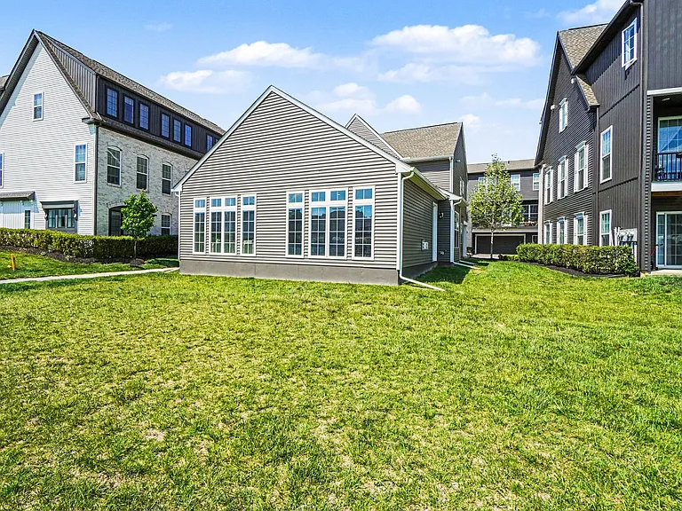 1318 Revival Dr — Photo 45
