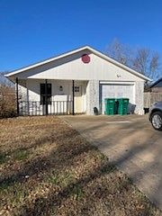 1st image of 371 Southland St