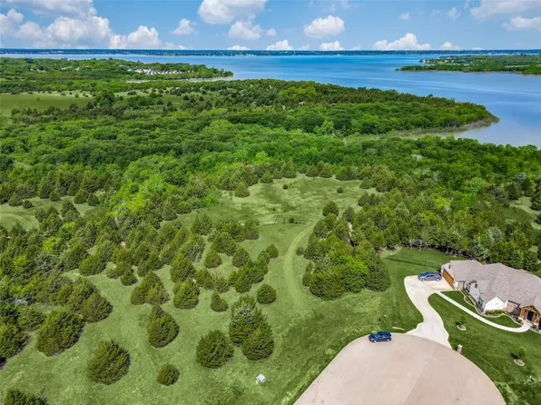 Morning Mist Ln, Nevada, TX 75173