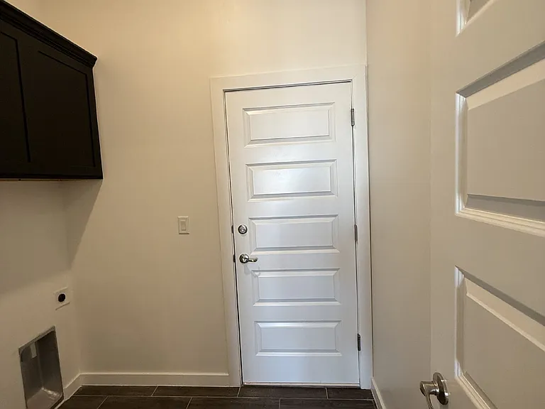 13389 Carterton Ave — Photo 18