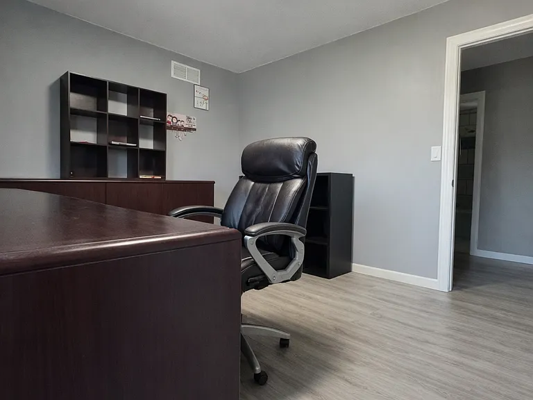 4th bedroom/office