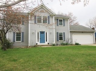 2911 Williamsburg Cir, Stow, OH 44224