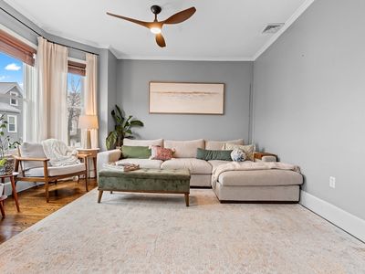 496 E 6th St #2, South Boston, MA, 02127