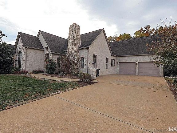 3rd image of 3019 Beaver Creek Dr
