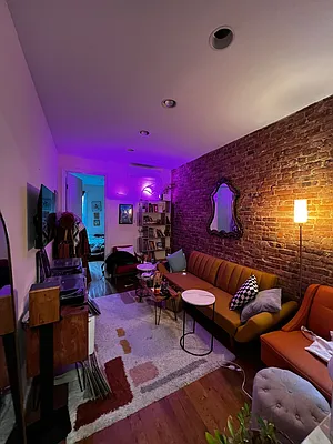 Rented by Target Realty Group | media 1