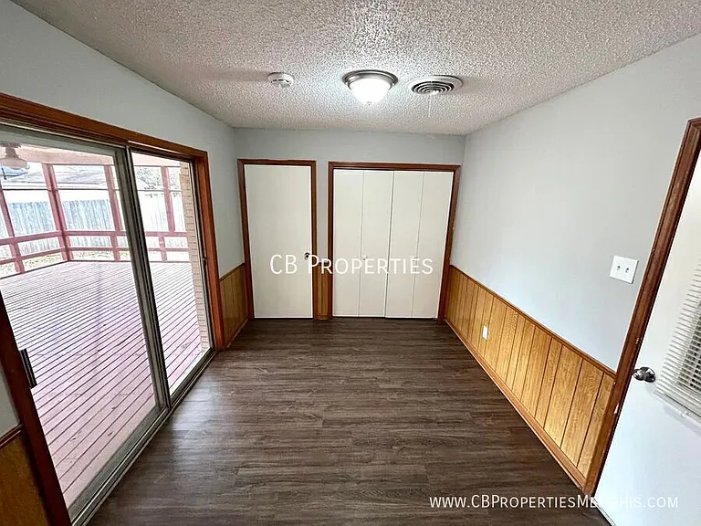 5315 Yale Rd — Photo 7