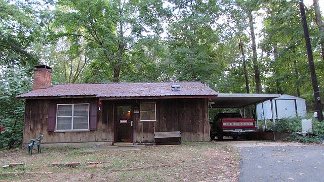 1st image of 982 County Road 2650