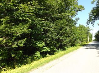 15 Greenacre Rd, Lincolnville, ME 04849