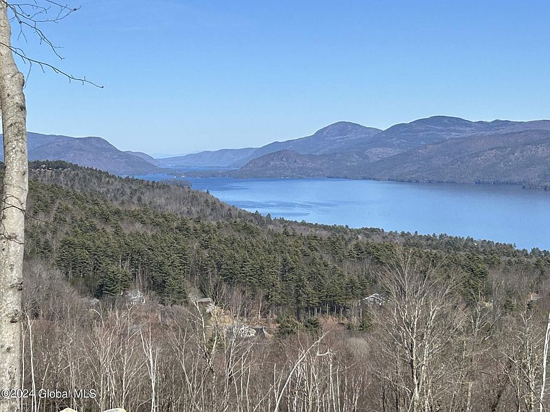 4th image of 188 Watershed Drive