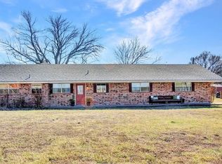 1016 E Fm 902, Howe, TX 75459