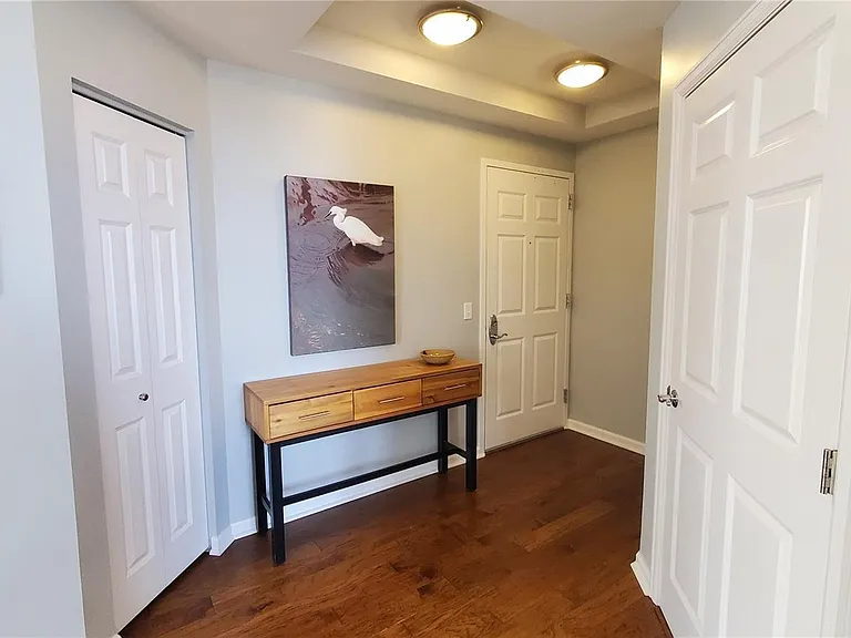 475 W 12th Ave #8H — Photo 32