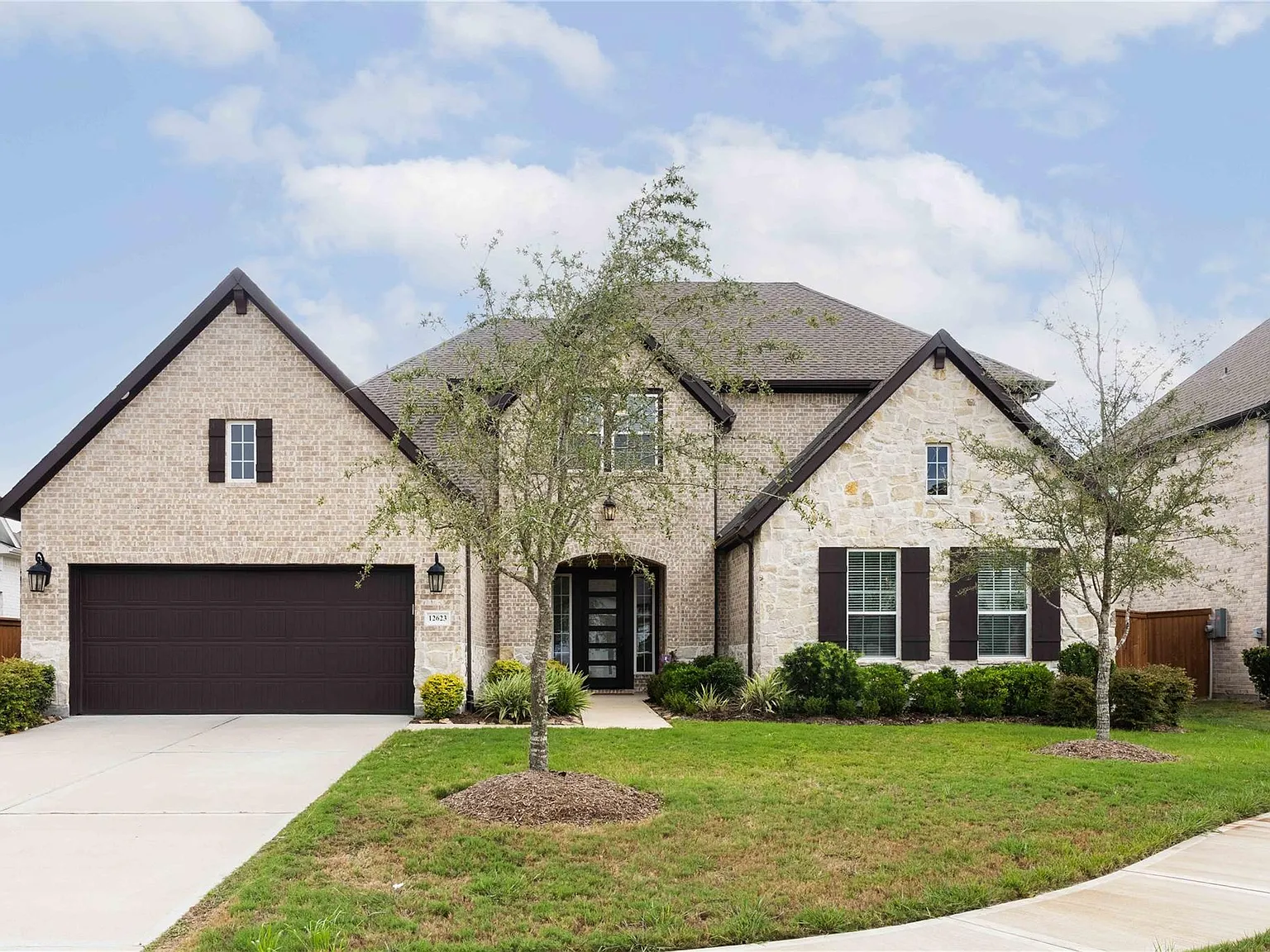 4 bed, 3.5 bath, 3543 sqft, $7,500 — Photo 1