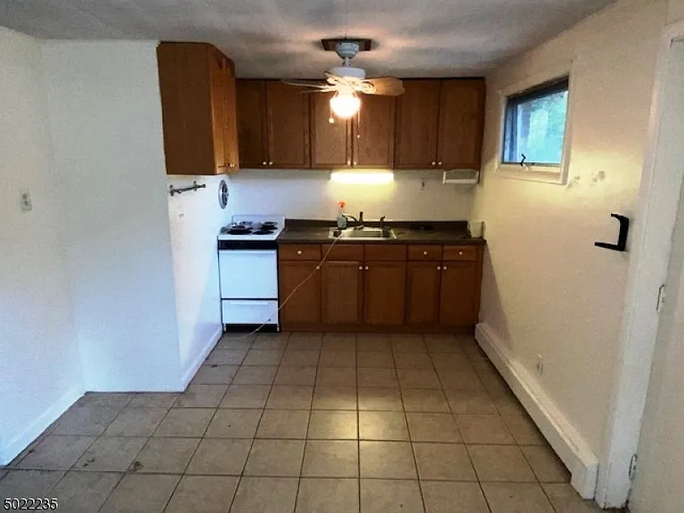 29 Brady Blvd #2 — Photo 3