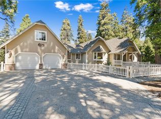 28968 White Dove Ln, Lake Arrowhead, CA 92352