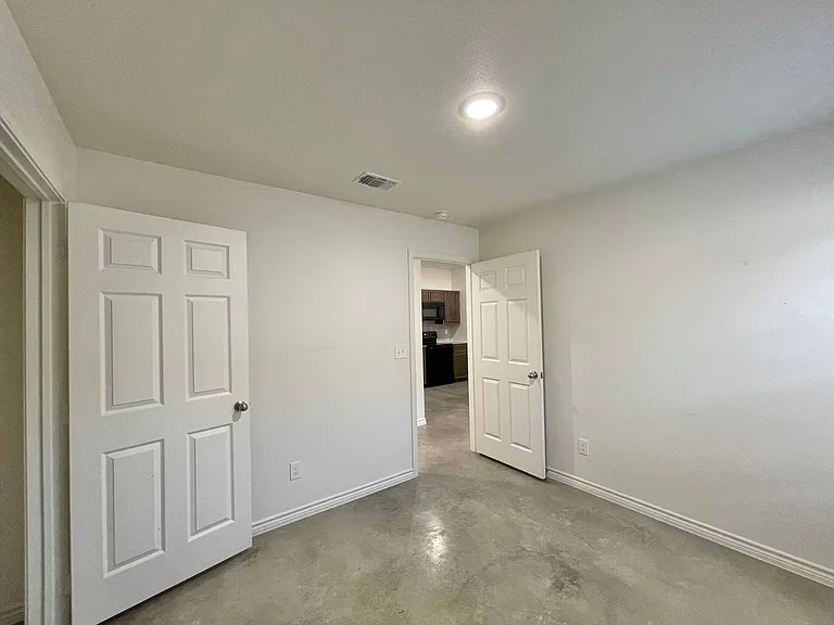 5906 Harriet Tubman Ave — Photo 12