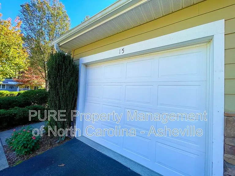 15 Spring Village Ln — Photo 17