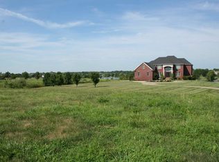 6055 Waterbury Ct, Newburgh, IN 47630