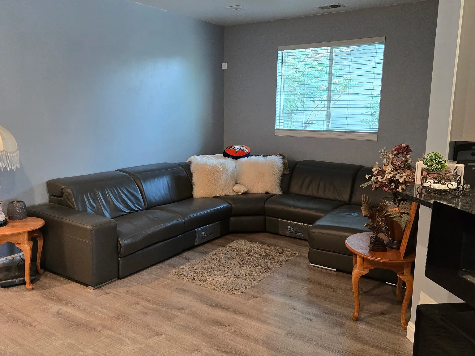 3 bed, 1814 sqft, $975 — Photo 3