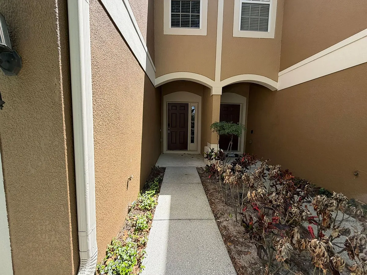 Building Photo - 2897 Polvadero Ln #104