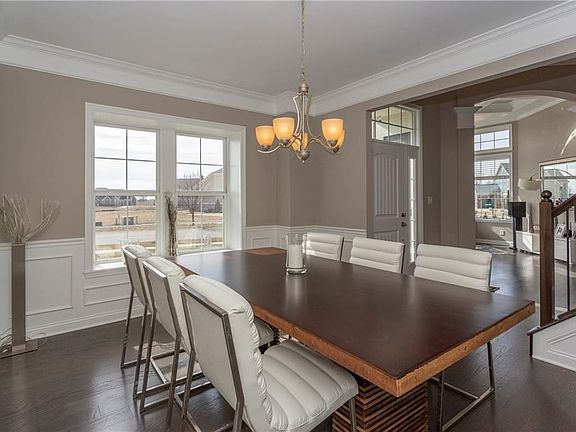 Another view of the dining room