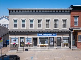 16 College St, Clinton, NY 13323