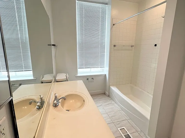 2110 South 11th — Photo 7