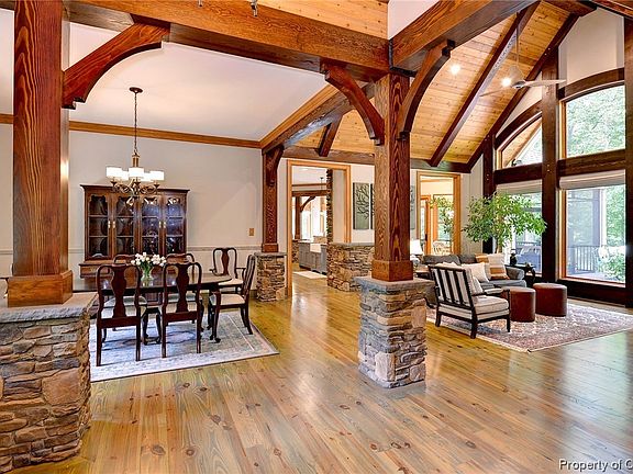 2nd image of 8875 Porto Ct