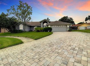 8815 Greenleaf Ct, Port Richey, FL 34668