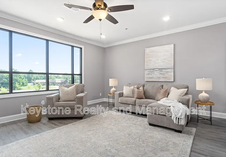 138 Center Pointe Dr #2 — Photo 5