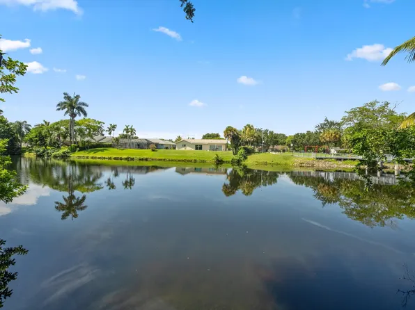 1233 Mystic Way, Wellington, FL 33414