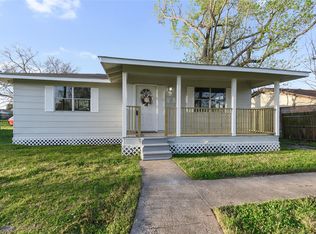 986 Dewalt St, Houston, TX 77088
