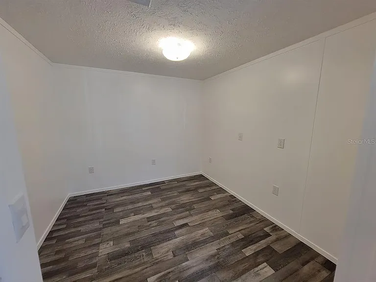 5700 Holiday Park Blvd — Photo 15