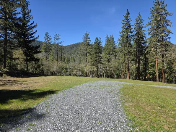 7940 Upper Applegate Rd, Jacksonville, OR 97530
