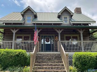 19554 Riverside St, Athens, AL 35611