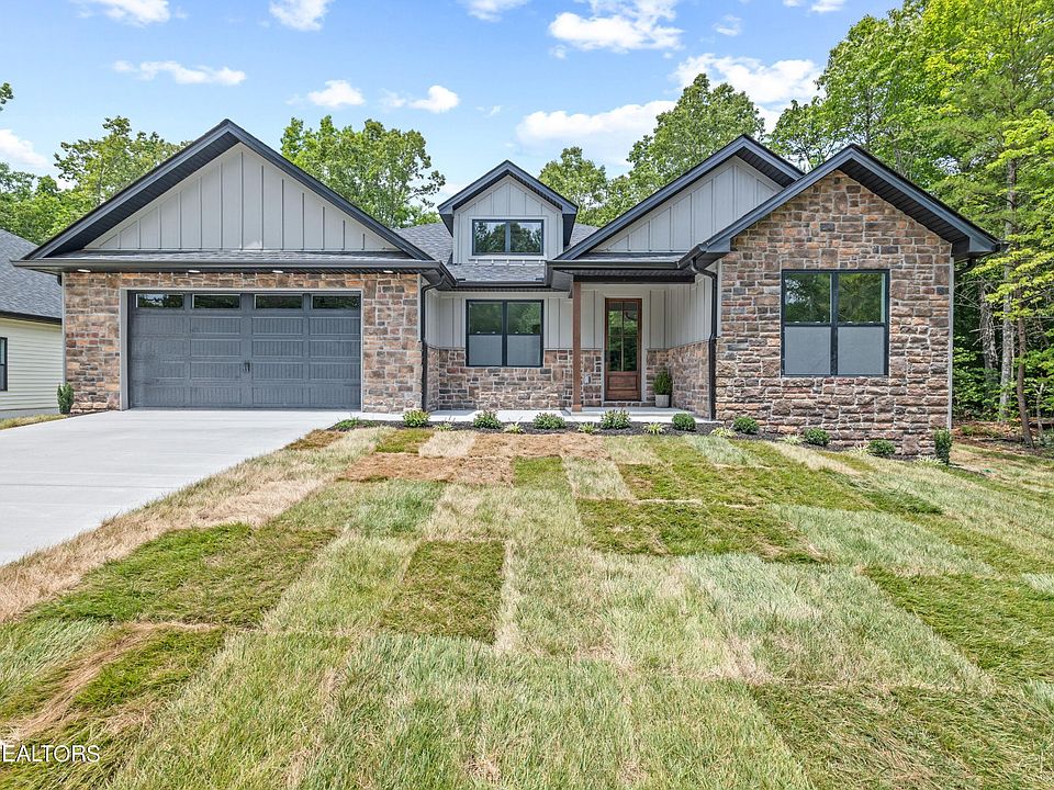 1st image of 111 Tavistock Ln Lot 17