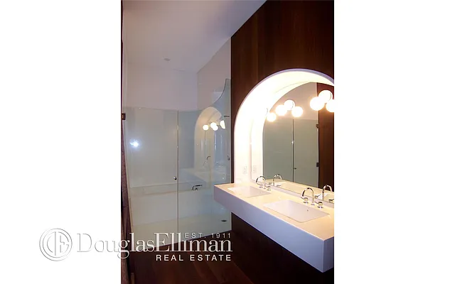 Rented by Douglas Elliman | media 34