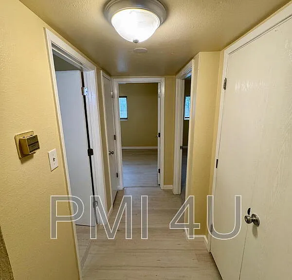 12409 Manitoba Dr NE #B — Photo 7
